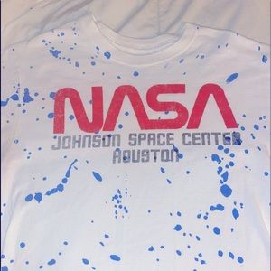 NASA white unisex t-shirt